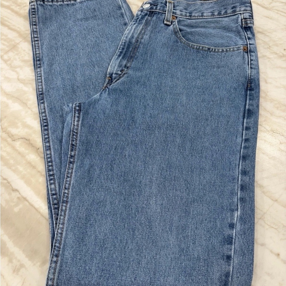 Levi's 550 Relaxed fit Men's Jeans. Size W34x L36.